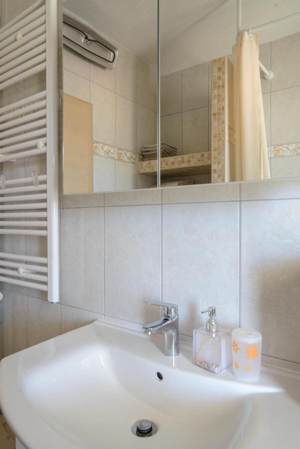 Apartments Tonka Trogir Exterior photo